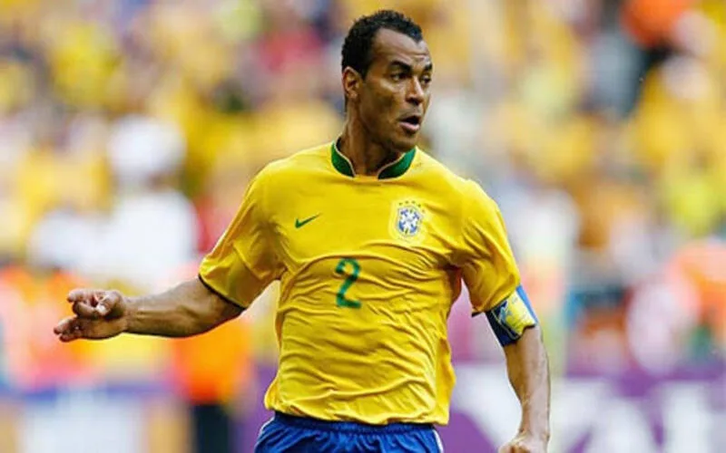 vinh danh top 10 cau thu brazil vi dai nhat the ky 21